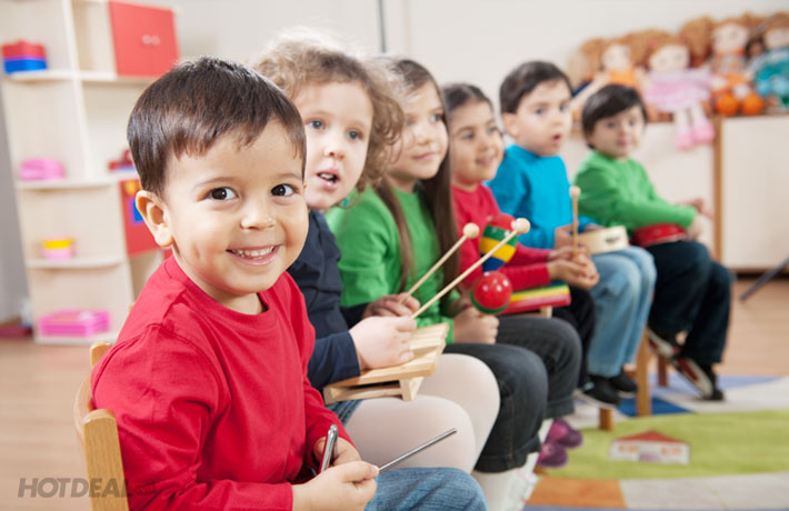 Có nhất thiết phải chọn một trường mẫu giáo theo phương pháp giáo dục Mon hay theo một phương pháp lừng danh nào khác?